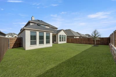 490 Red Maple Road, Waxahachie TX 75165 - Photo 3