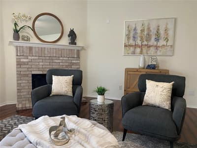 5534 Mandarin Way, Dallas TX 75249 - Photo 2