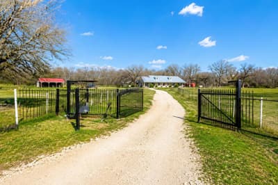 168 Country Drive, Waco TX 76705 - Photo 5