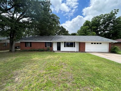 632 Lee Street, Sulphur Springs TX 75482