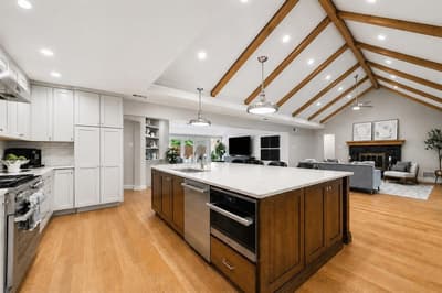 4359 Shady Bend Drive, Dallas TX 75244