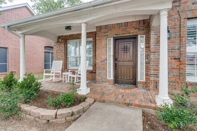 841 Forest Hollow Drive, Hurst TX 76053