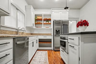 300 E University Avenue, Waxahachie TX 75165 - Photo 5