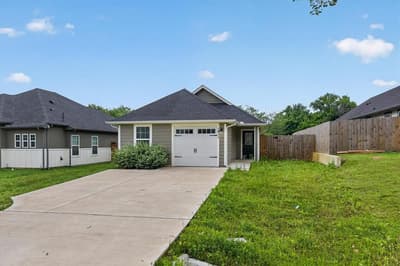 1032 Ray Drive, Denison TX 75020 - Photo 2