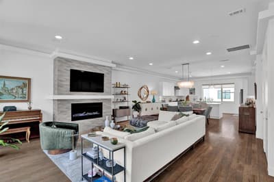 13001 Hutton Drive # 10, Farmers Branch TX 75234