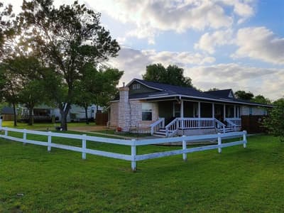 6113 Broadway Avenue, Haltom City TX 76117