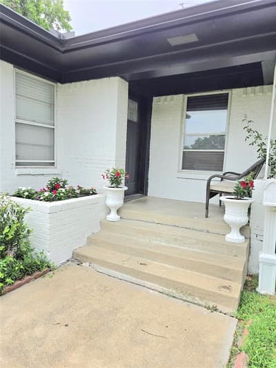 2953 Bay Oaks Drive, Dallas TX 75229 - Photo 5