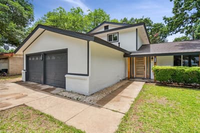 604 Buffalo Drive, Arlington TX 76013 - Photo 2