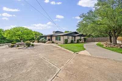 801 NW 7th Avenue, Mineral Wells TX 76067 - Photo 3