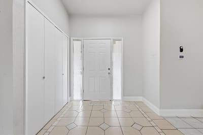 1839 Sherwood Lane, Carrollton TX 75006 - Photo 4