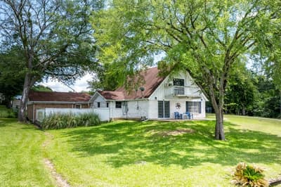 100 W Oak Acres Drive, Malakoff TX 75148