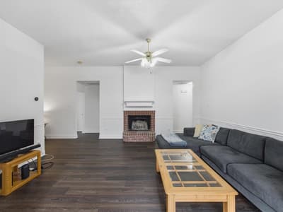 1123 Greenview Lane, Kennedale TX 76060