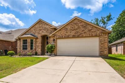 8616 Chisholm Trail, Cross Roads TX 76227