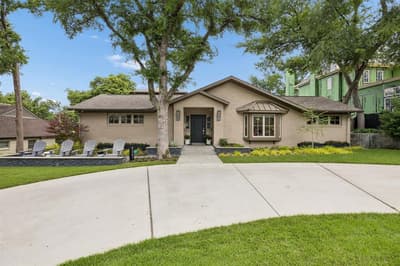 9261 Meadowglen Drive, Dallas TX 75238