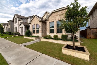 12329 Hulson Trail, Fort Worth TX 76052 - Photo 5