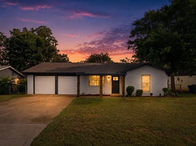 5925 Hanson Drive, Watauga TX 76148