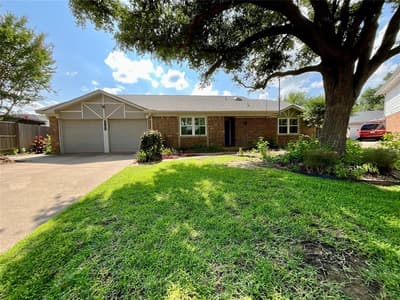 3705 Cobblestone Court, Bedford TX 76021