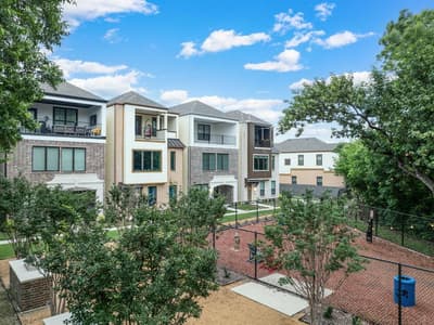 8150 BROMLEY Drive, Dallas TX 75231 - Photo 2