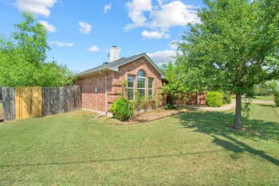4000 View Point Drive, Granbury TX 76048 - Photo 2