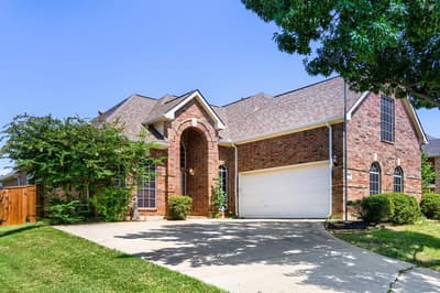 2066 Fair Oaks Circle, Corinth TX 76210