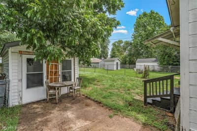 254 E Fairview Street, Shreveport LA 71104 - Photo 2