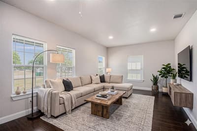 290 E Aurora Street, Rhome TX 76078 - Photo 2