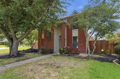 2142 Falcon Ridge Drive, Carrollton TX 75010