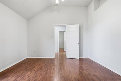 2142 Falcon Ridge Drive, Carrollton TX 75010 - Photo 4
