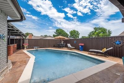 1911 White Rose Lane, Carrollton TX 75007 - Photo 2
