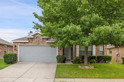 8908 King Ranch Drive, Cross Roads TX 76227