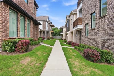 8116 Radnor Road, Dallas TX 75231 - Photo 4
