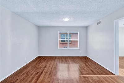 4208 Huckleberry Circle, Dallas TX 75216 - Photo 5