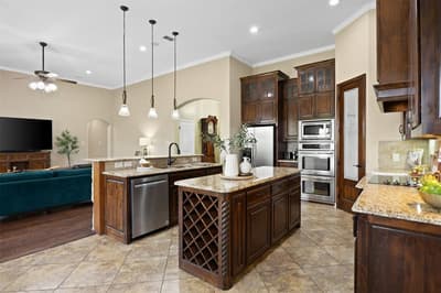 8230 Glenwick Drive, Waxahachie TX 75167