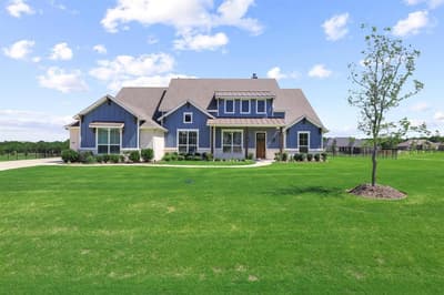 180 Waterview Drive, Gunter TX 75058