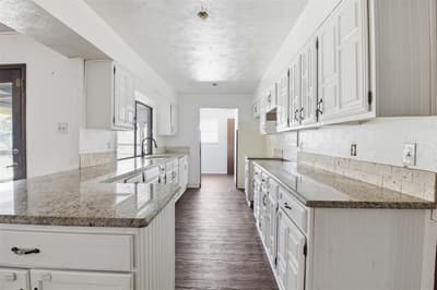 2604 Woodside Drive, Arlington TX 76016 - Photo 5