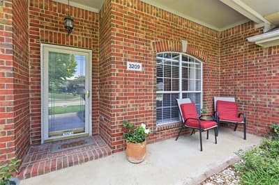 3209 Kingsbury Drive, McKinney TX 75069 - Photo 2
