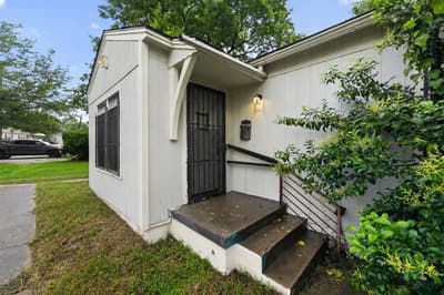 3102 Kellogg Avenue, Dallas TX 75216 - Photo 2