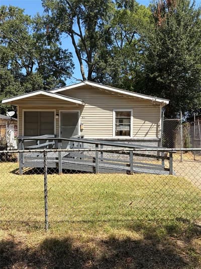 526 Coon Street, Shreveport LA 71104
