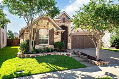 604 Satinwood Lane, Euless TX 76039 - Photo 2