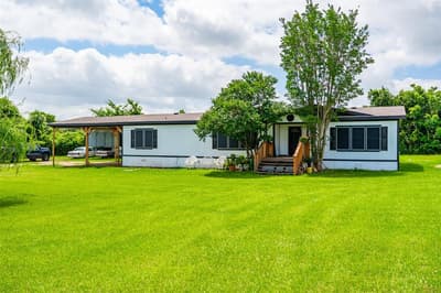 4626 E Renfro Street, Alvarado TX 76009
