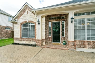 9499 Blackthorn Trail, Frisco TX 75033 - Photo 4