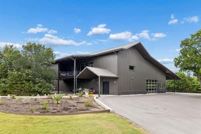 1306 Morrow Road, Valley View TX 76272