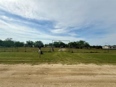 1132 SW County Road 2348, Richland TX 76681