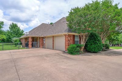 294 Preakness Place Road, Van Alstyne TX 75495 - Photo 3