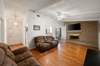 402 Carol Avenue, Corsicana TX 75110 - Photo 3