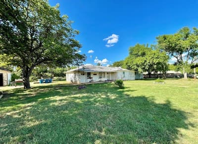 514 W Roosevelt Avenue, Whitney TX 76692