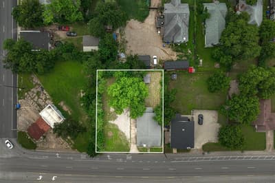 512 Herring Avenue, Waco TX 76708 - Photo 2