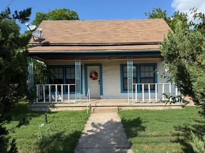 671 N. Race, Stephenville TX 76401