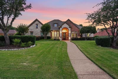 1016 Meandering Woods Drive, Keller TX 76248