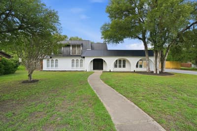 8700 Eagleview Court, Fort Worth TX 76179 - Photo 2